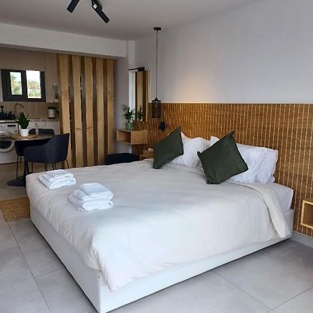 Terrazza Suites Пафос Екстер'єр фото