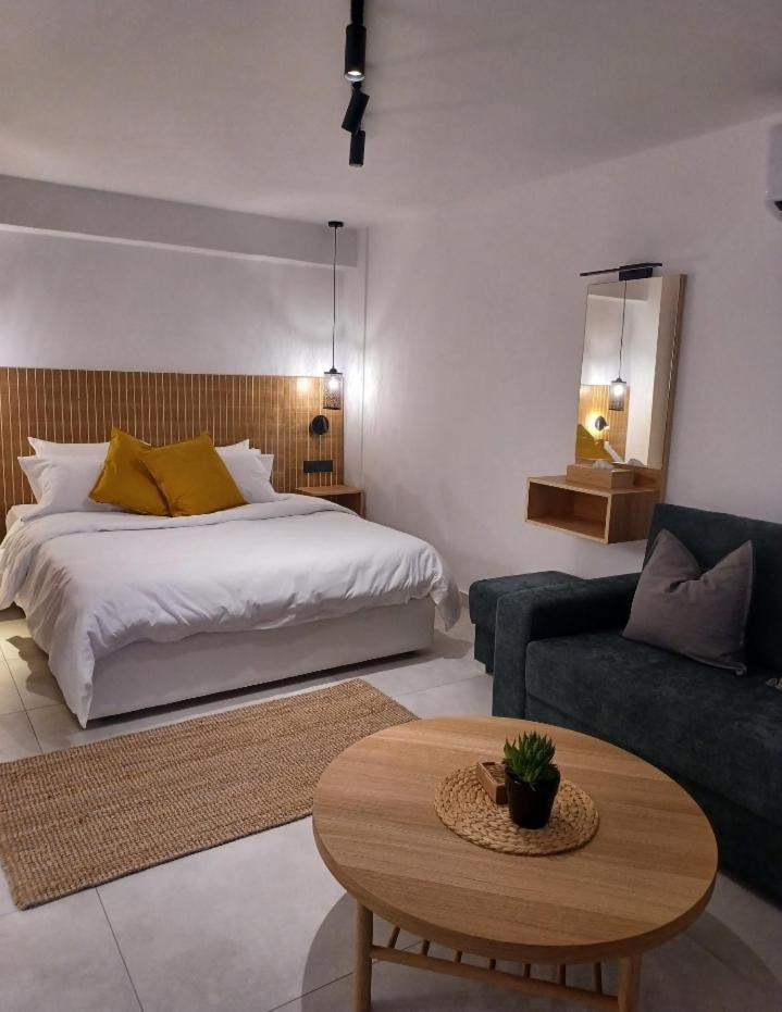 Terrazza Suites Пафос Екстер'єр фото