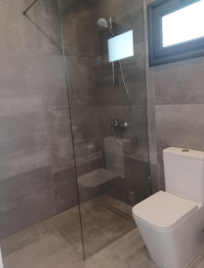 Terrazza Suites Пафос Екстер'єр фото