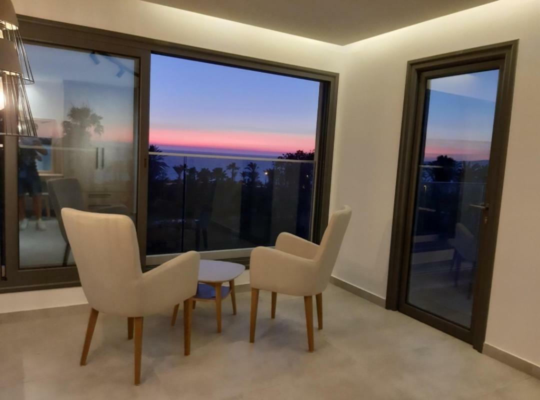 Terrazza Suites Пафос Екстер'єр фото