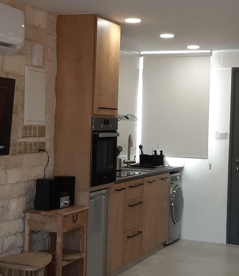 Terrazza Suites Пафос Екстер'єр фото